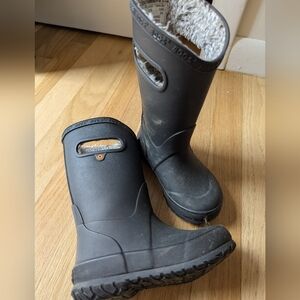 Bogs Kids' Black Waterproof Snow Boots